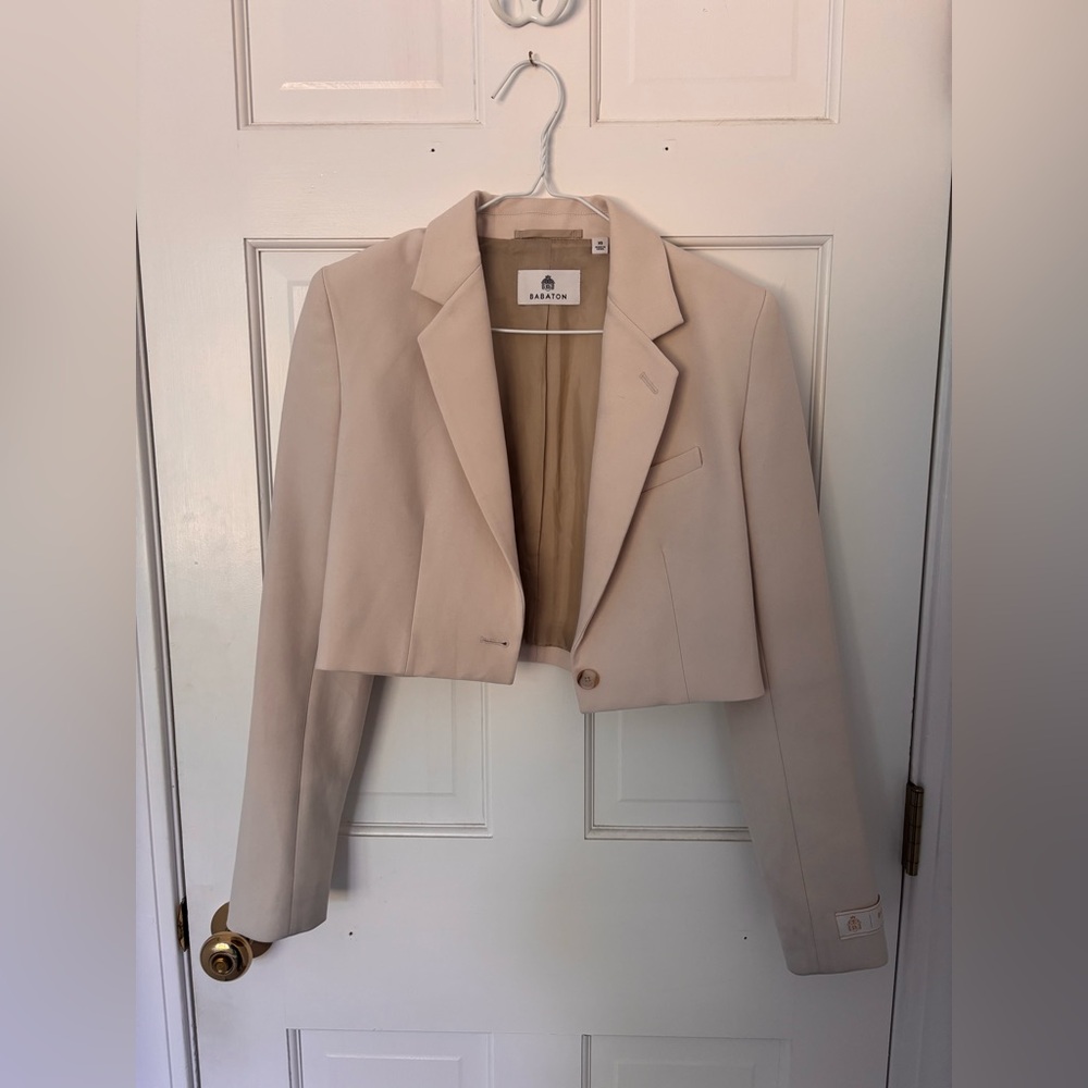 Aritzia Babaton Arbus Cropped Blazer - Bone, XS